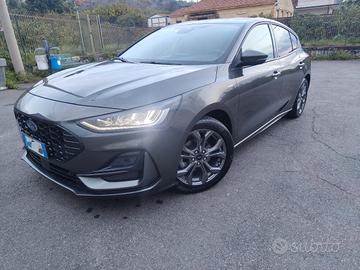 Ford Focus 1000cc 125cv st line
