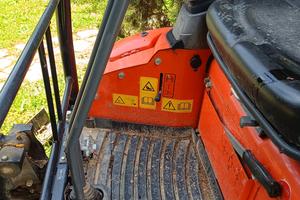 Escavatore Kubota U 17 3 a 