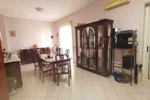 Ampio 4 vani 125 mq con balcone 30 mq - Fontanelle