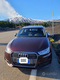 AUDI A1 SPB 1.4 TDI ultra (66 kw), 10/2015