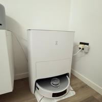 Ecovacs Deebot T20 Omni Aspirapolvere Robot