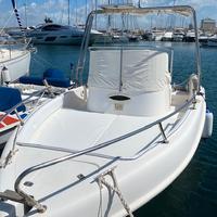 WA Coverline mod. Malaga 6.80 - Yamaha150 CV