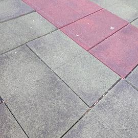 Mattonelle antitrauma 100x50 cm (circa 100 pezzi)