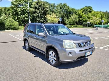 Nissan X-Trail 2.0 dCi 150CV Automatic*Tetto*Pelle