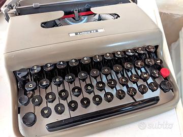 Macchina Da Scrivere Olivetti Lettera 22 - Prima S