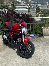 Ducati monster 797