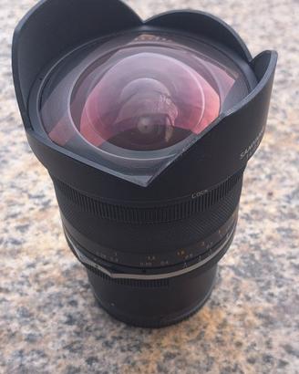 Samyang MF 14 mm 2,8, attacco Sony E