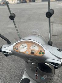 VESPA PIAGGIO ET4 150cc