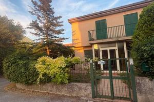 Villetta a schiera di 186 m² con 5 locali a Ragusa