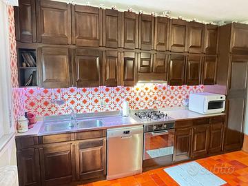 Cucina completa di elettrodomestici