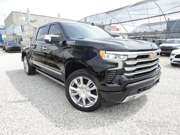 CHEVROLET Silverado 6.2L EcoTec3 V8 High Country