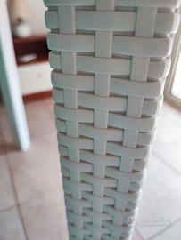 tavolo 90x90 (resistente-non economico)