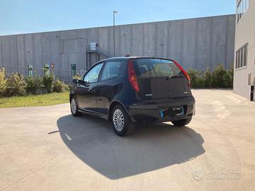 FIAT Punto 2ª serie - 2001