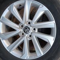 Cerchi in lega R17 Toyota C-HR