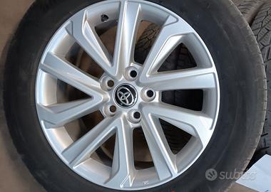 Cerchi in lega R17 Toyota C-HR