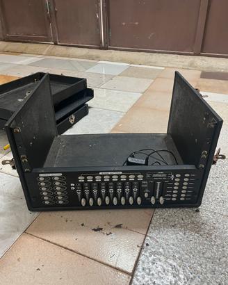 Controller 192 DMX + Flight Case