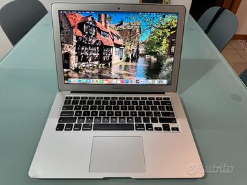 macbook Air early 2015