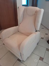 poltrona vibromassaggiante