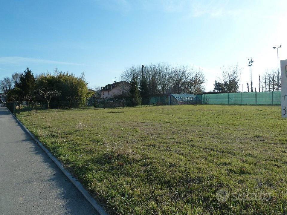 Terreno edificabile a Filo di Argenta (FE) - Vista 2
