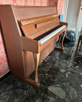 Pianoforte a muro