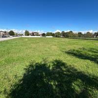 TERRENO EDIFICABILE GIA' LOTTIZZATO - IDEALE P...