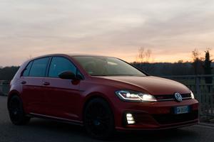 W GOLF GTI