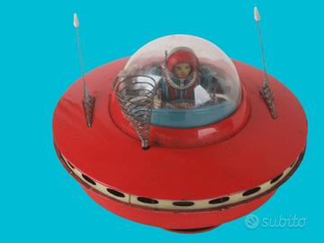 Giocattoli latta disco volante Japan