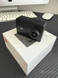 YI Discovery 4K Action Camera+Kit Accessori comple