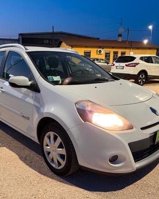 Renault Clio 1.2 16V TCE 105CV SporTour Live!