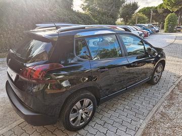 Peugeot 2008 1.2 49000KM Pari Al Nuovo 12/2019