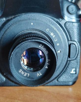 Panasonic Lumix GH4 Kit Cinema 4K + 25mm f/1.4