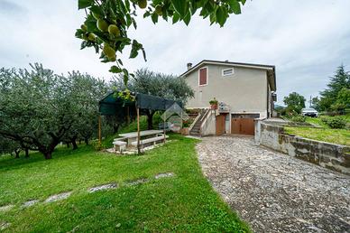 TRIFAMILIARE A VERONA