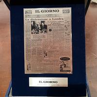 Targa celebrativa per il 50º de il Giorno