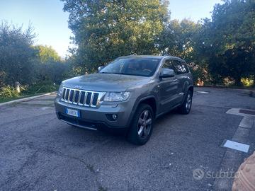 Jeep Grand Cherokee Overland