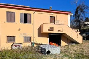 Appartamento Arsita [A4330193]