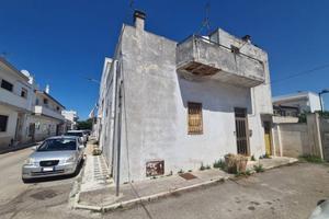 Casa indipendente di 90 m² con 3 locali a Alberobe
