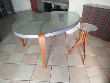 tavolo in vetro misure 160 x 105 + consolle