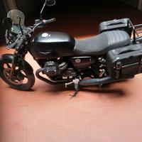 Moto Guzzi V7 IV - 2023