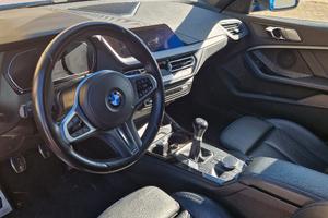 vendobmw118imsport benzina 