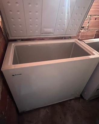 Congelatore 200 litri