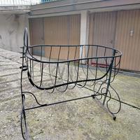 Culla antica in ferro inizio '900