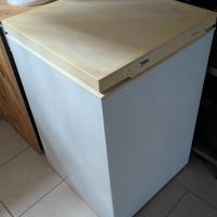 Congelatore a pozzetto 