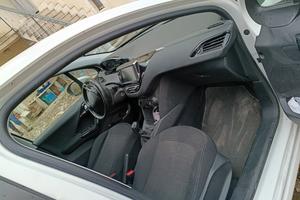 Peugeot 208 HDi 2018