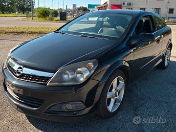 Opel Astra GTC 1.6 benzina PER EXPORT