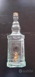 bottiglia in vetro con rubinetto