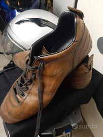 Scarpe da calcetto misura 44 e 1/2