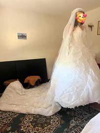 abito da sposa modello unico
