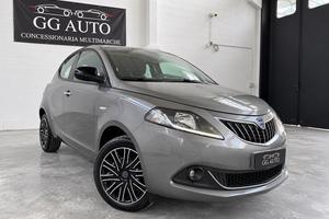 Lancia Ypsilon 1.0 FireFly 5 porte S&S Hybrid Gold