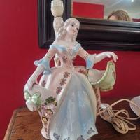 lampada da comodino in ceramica