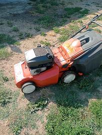 tagliaerba semovente